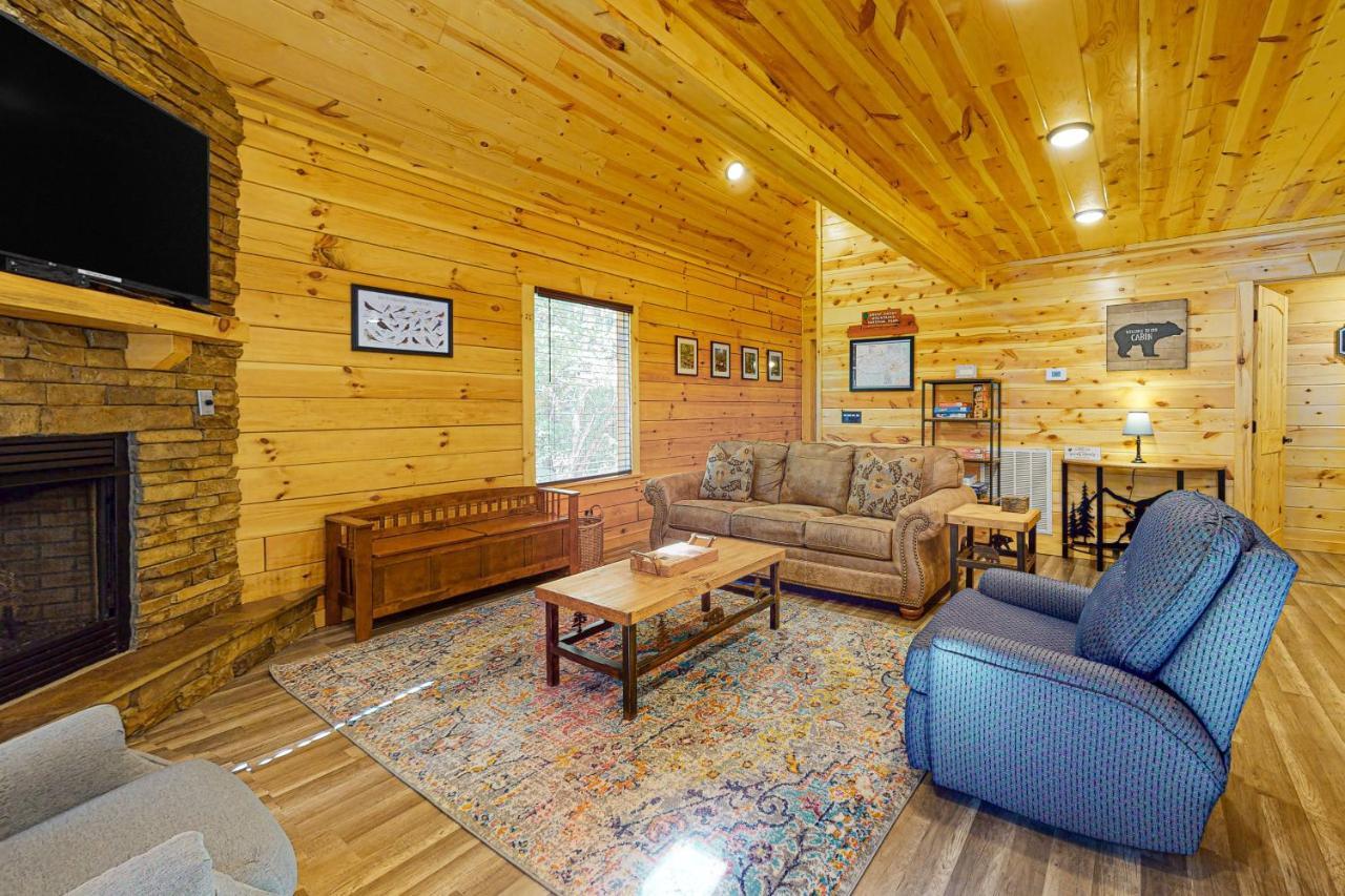 Villa Knotty Escape à Gatlinburg Extérieur photo