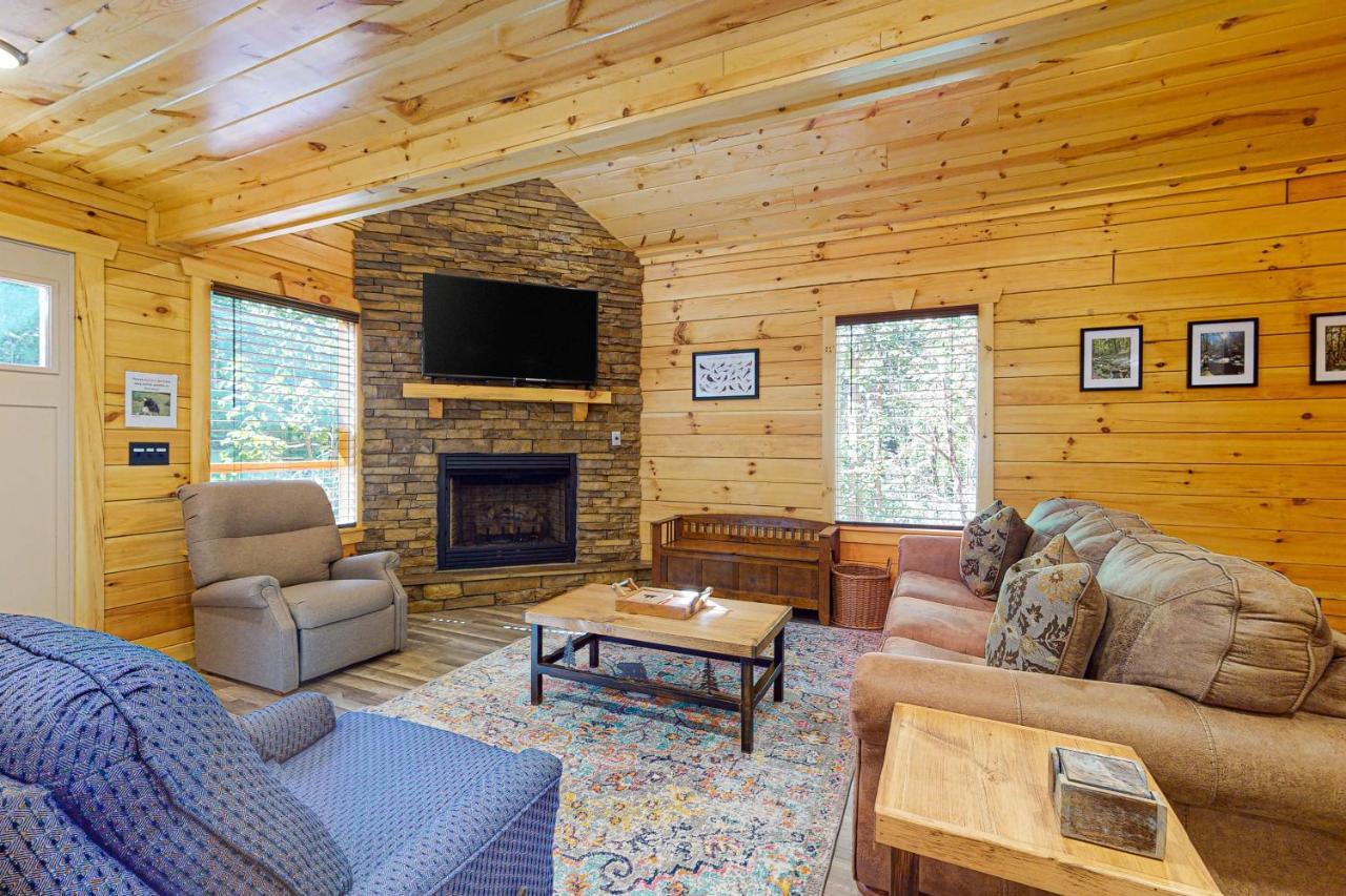 Villa Knotty Escape à Gatlinburg Extérieur photo